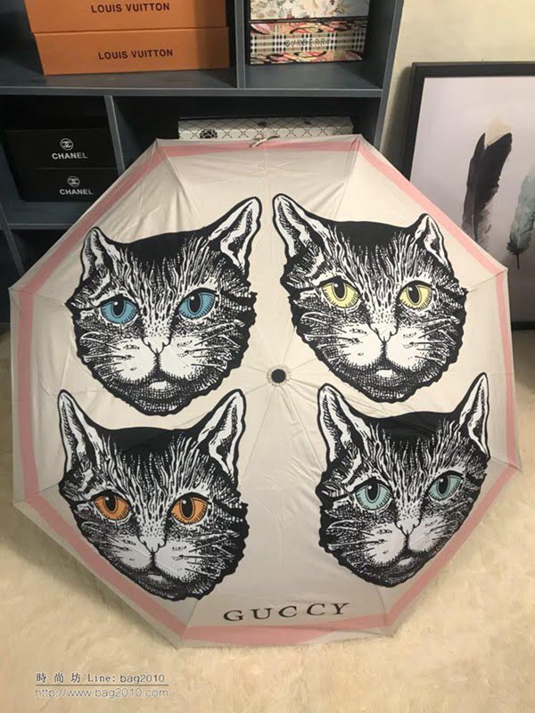 GUCCI古馳傘 超火 大眼貓自動傘 卡通貓咪圖案 防紫外線 防曬晴雨傘  zm1066